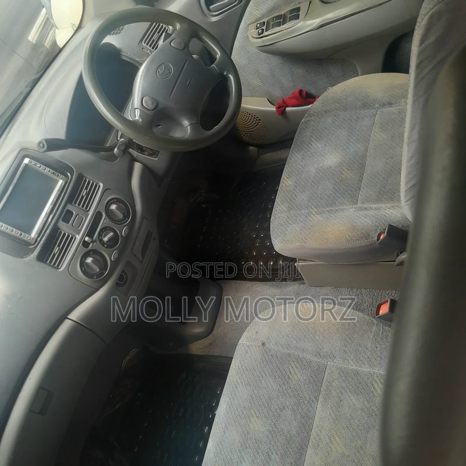 Toyota Raum 2004 White