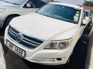 Volkswagen Tiguan 2009 White
