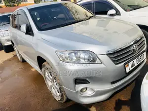 Toyota Vanguard 2008 Silver