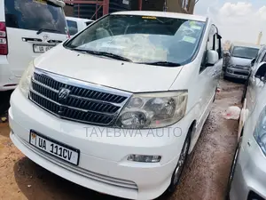 Toyota Alphard 2.4 Petrol FWD 2005 White