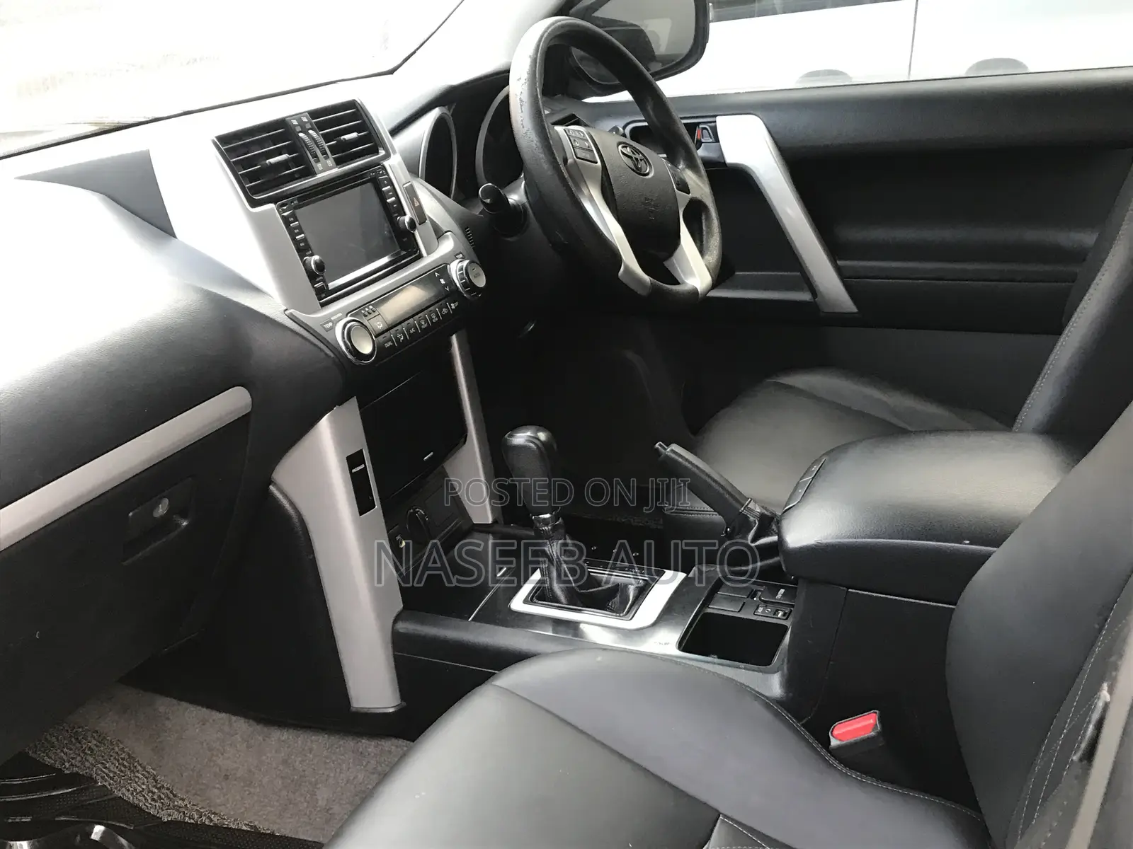 Toyota Land Cruiser Prado 2015 Silver