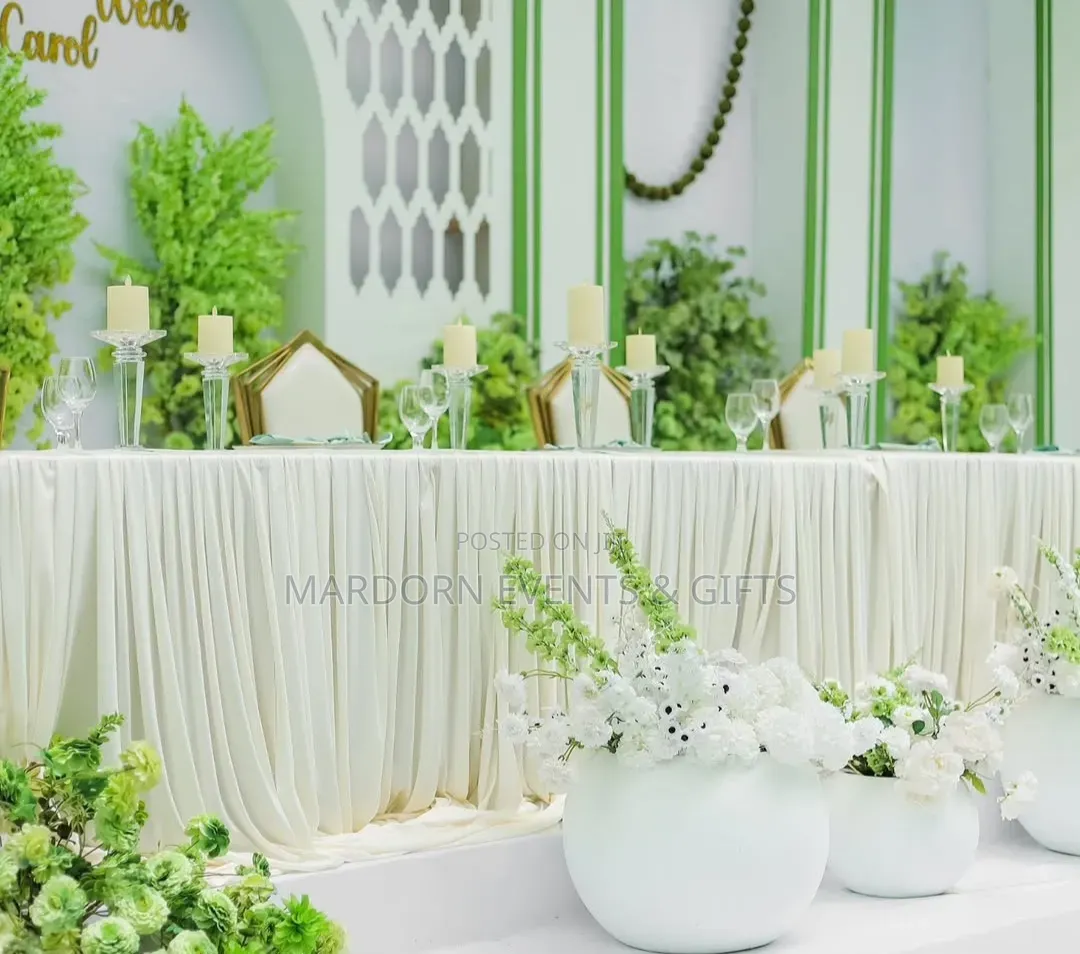 Mega Tent Green, White Gold Wedding of 400 Guests
