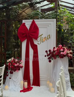 Simple Birthday Decor Setup