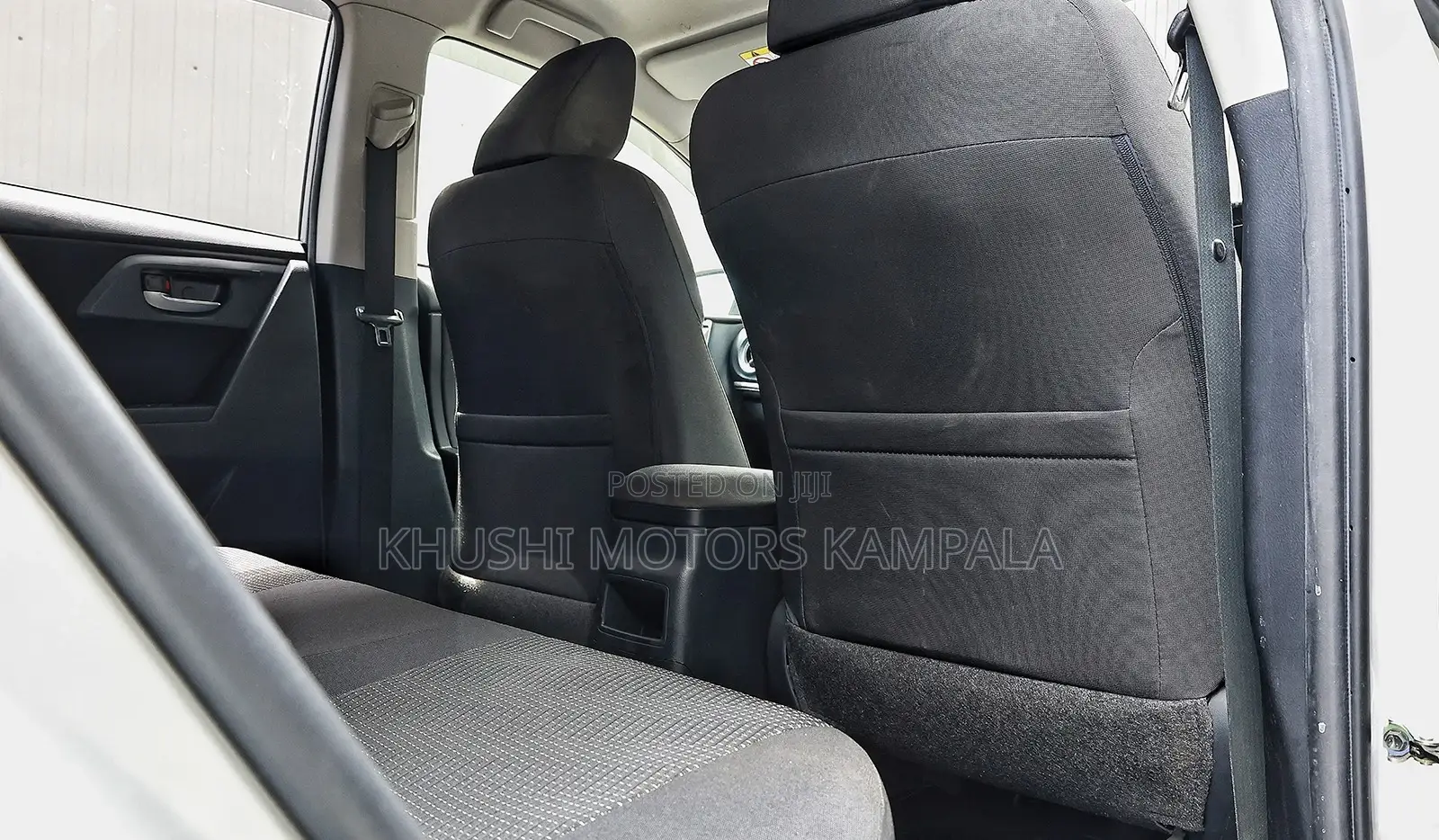 Toyota Auris 2017 Silver