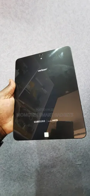 New Samsung Galaxy Tab S3 9.7 32 GB Black