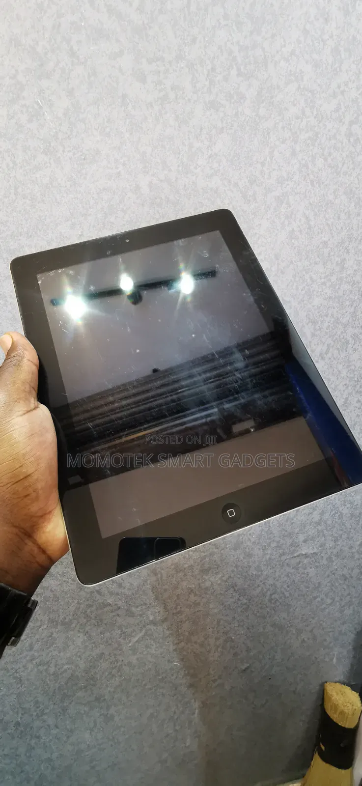 New Apple iPad 3 Wi-Fi 32 GB Silver