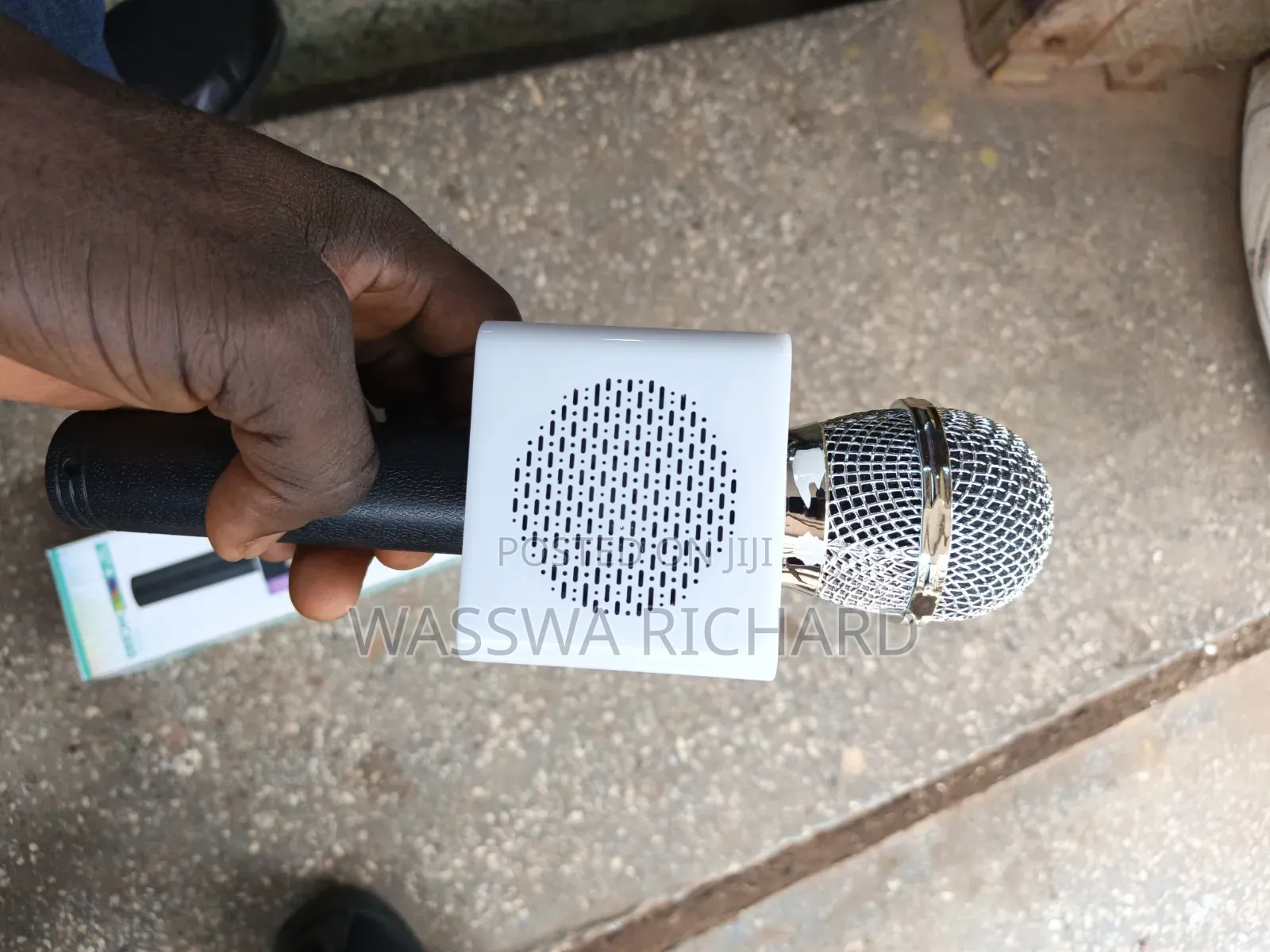 Karaoke Microphone Speaker
