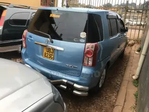 Toyota Raum 2007 Blue