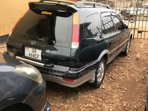 Toyota Carib 2000 Green