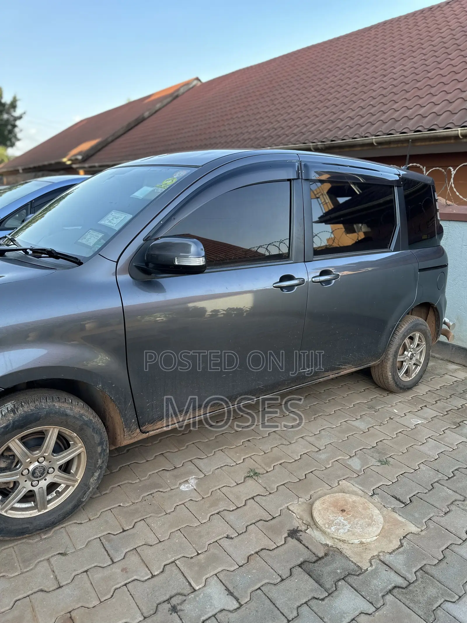 Toyota Sienta 2008 Gray