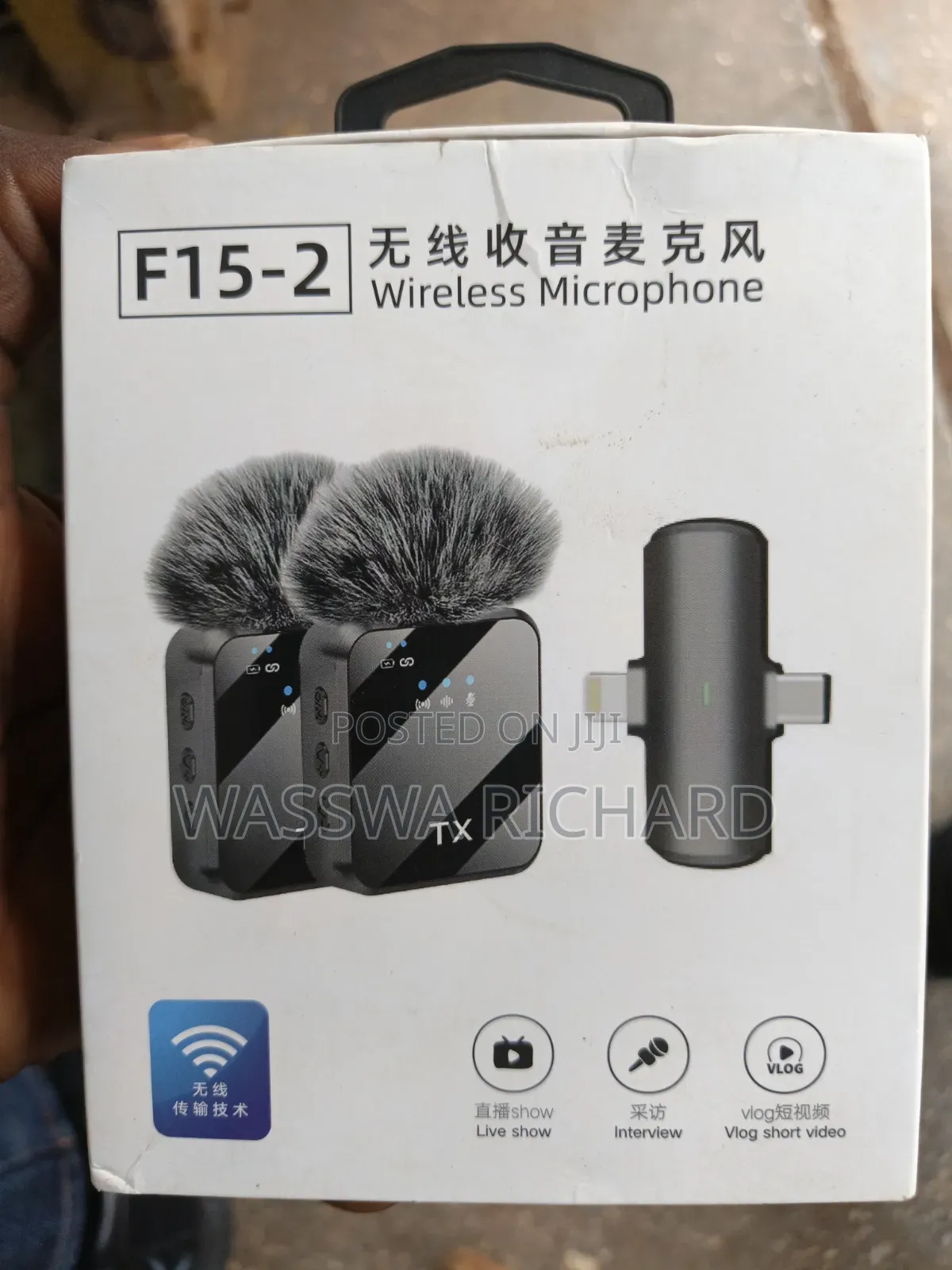 F15-2 Wireless Microphone for Live Streaming