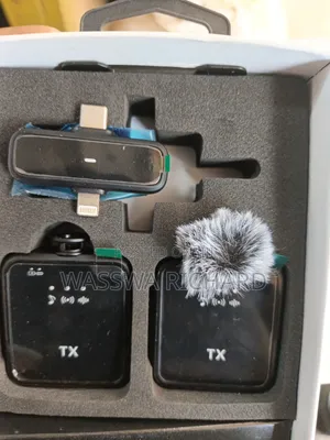 F15-2 Wireless Microphone for Live Streaming