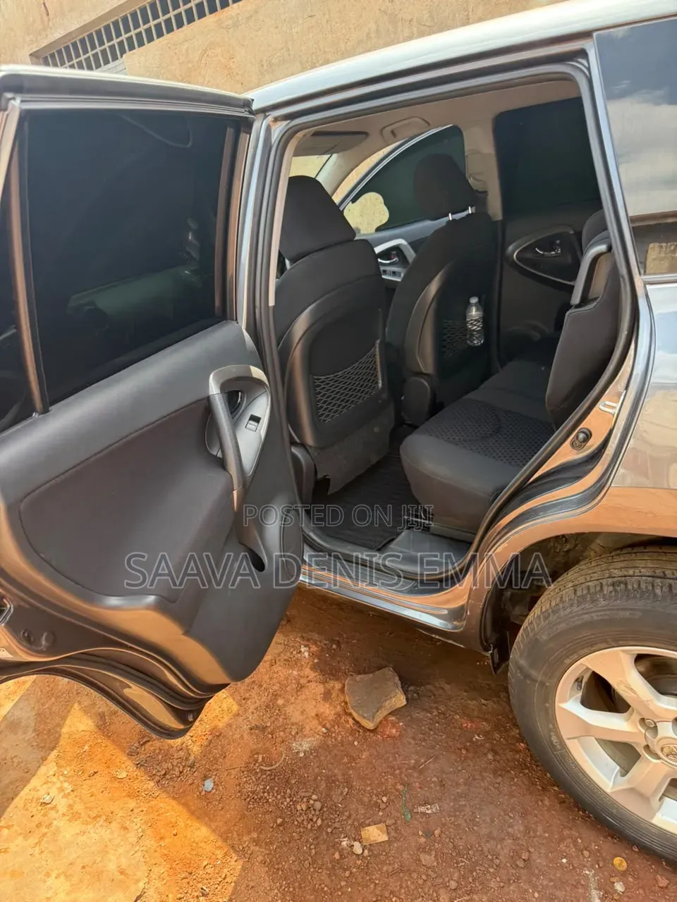 Toyota Vanguard 2010 Black