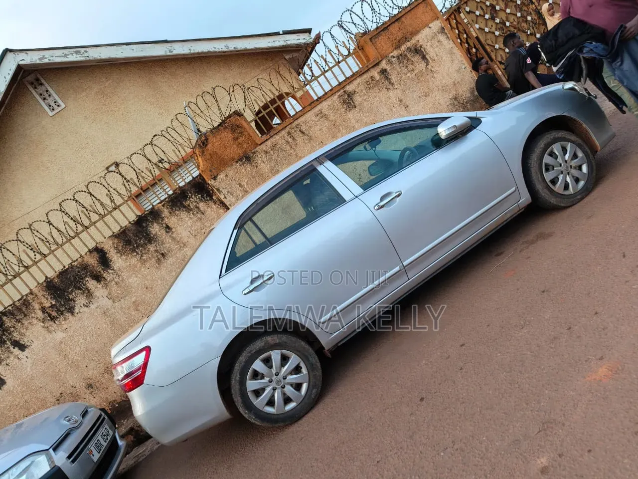 Toyota Premio 1.8 AWD 2012 Silver