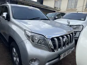 Toyota Land Cruiser Prado 2015 Silver