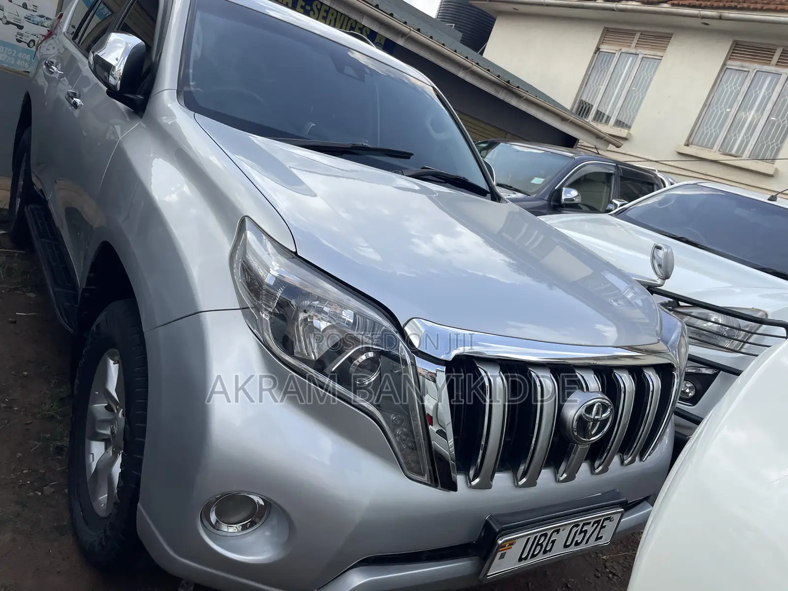 Toyota Land Cruiser Prado 2015 Silver