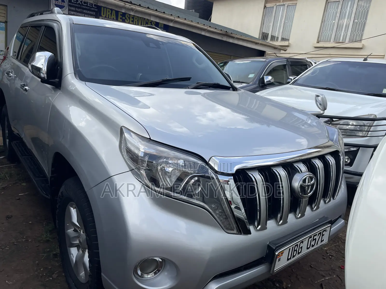 Toyota Land Cruiser Prado 2015 Silver