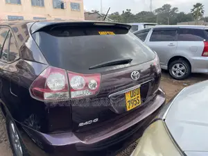 Toyota Harrier 2007 Maroon