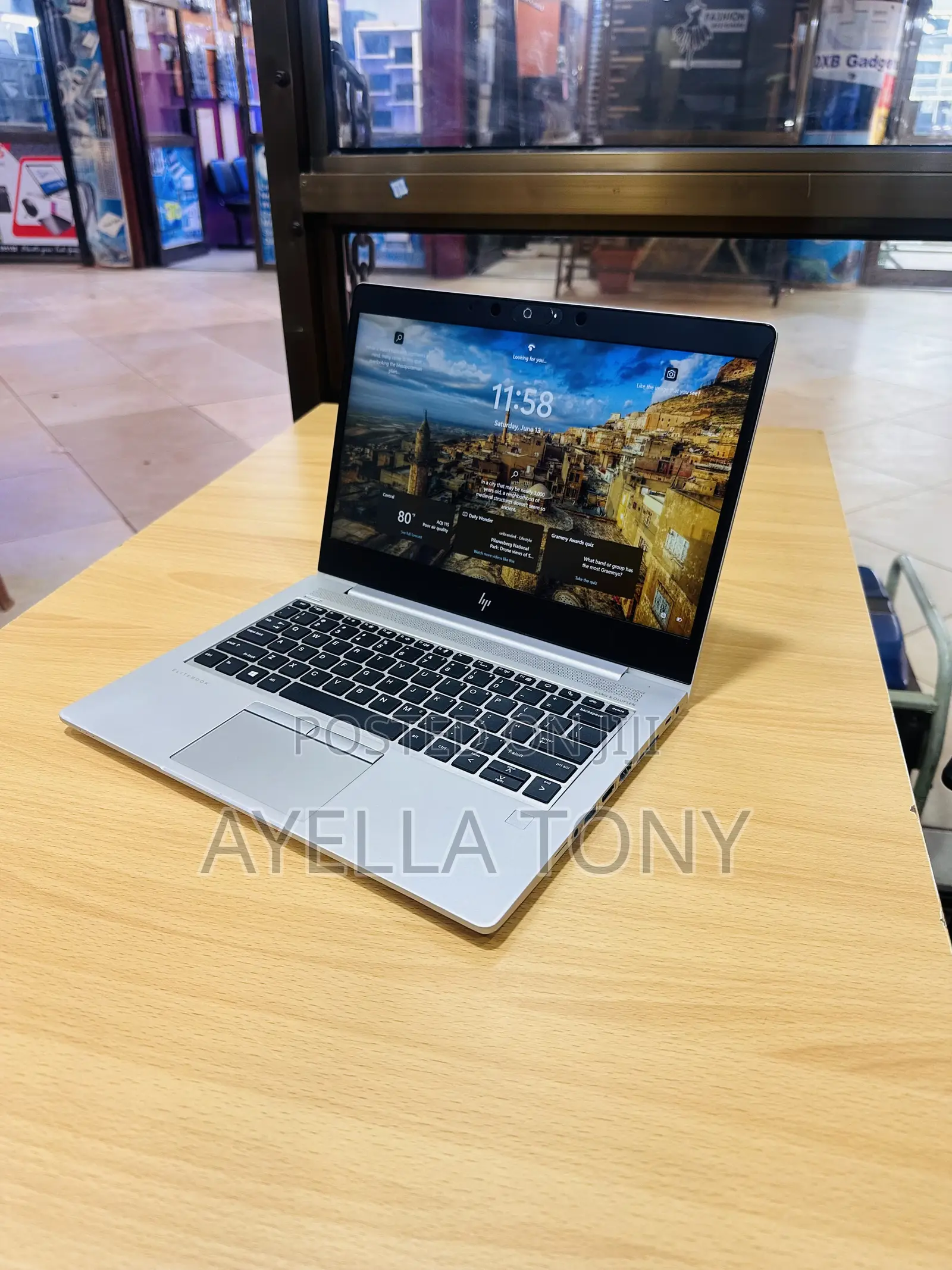 New Laptop HP EliteBook 735 G6 8GB Intel Core i5 SSD 256GB