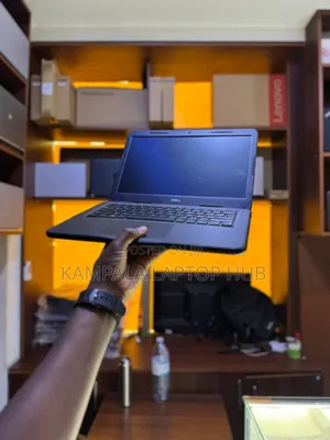 Laptop Dell Latitude 3301 8GB Intel Core i5 SSD 128GB