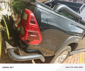 Toyota Hilux 2019 Black