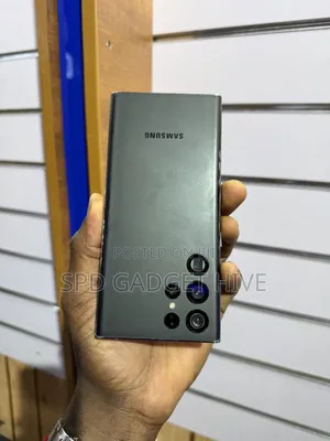 Samsung Galaxy S22 Ultra 5G 256 GB Black