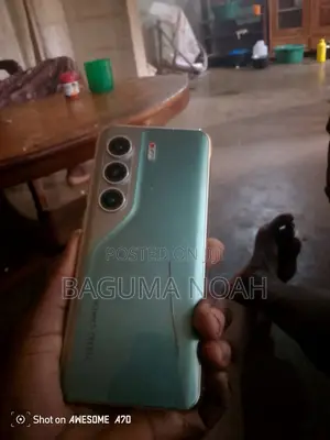 Tecno Camon 40 Pro 5G 256 GB Blue