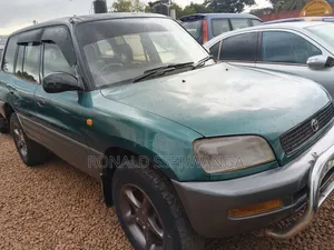 Toyota RAV4 Cabriolet 1998 Green