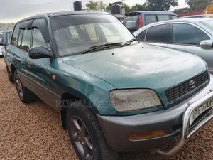 Toyota RAV4 Cabriolet 1998 Green