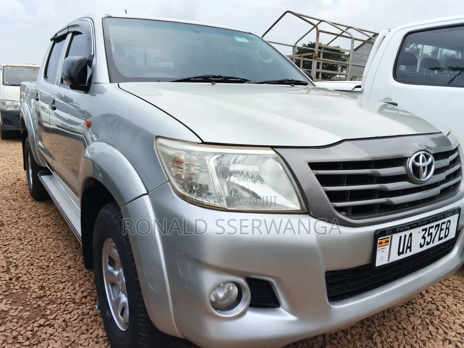 Toyota Hilux 2014 Silver