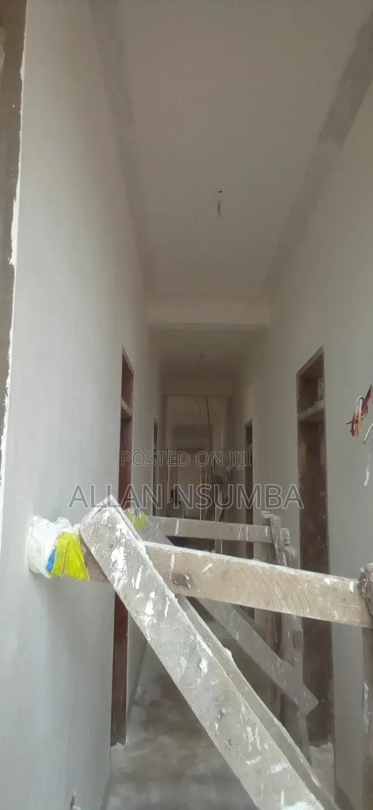 Professional Painter-Interior Exterior House Painting/Kampala All
