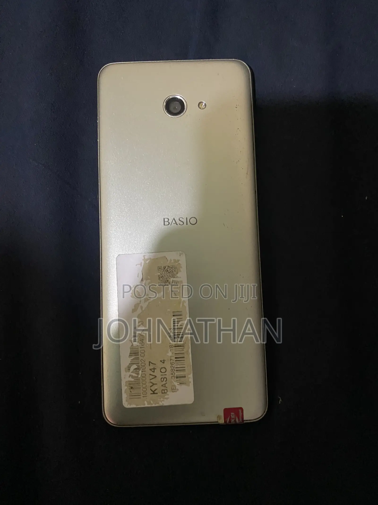 Kyocera Basio 4 32 GB Silver