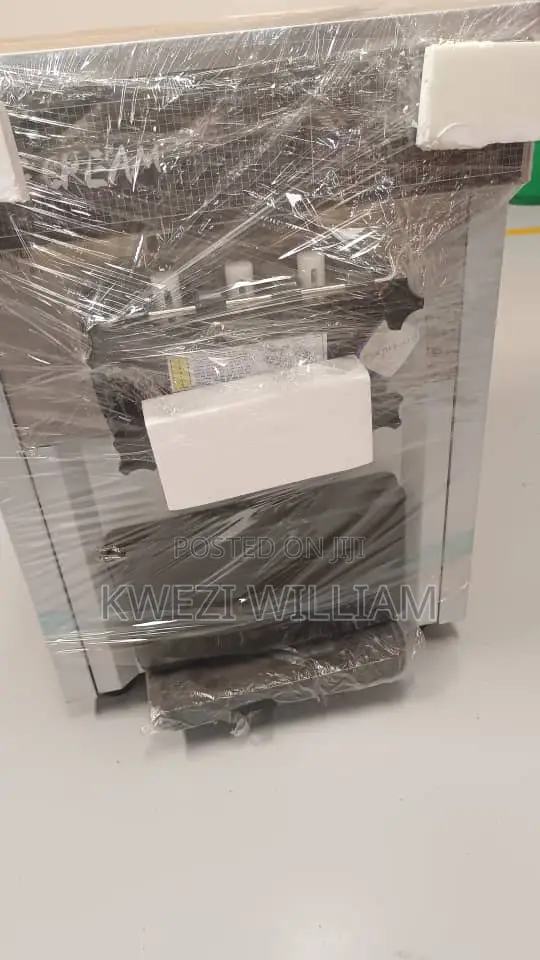 Commercial- Grade Soft Icecream Maker Machine