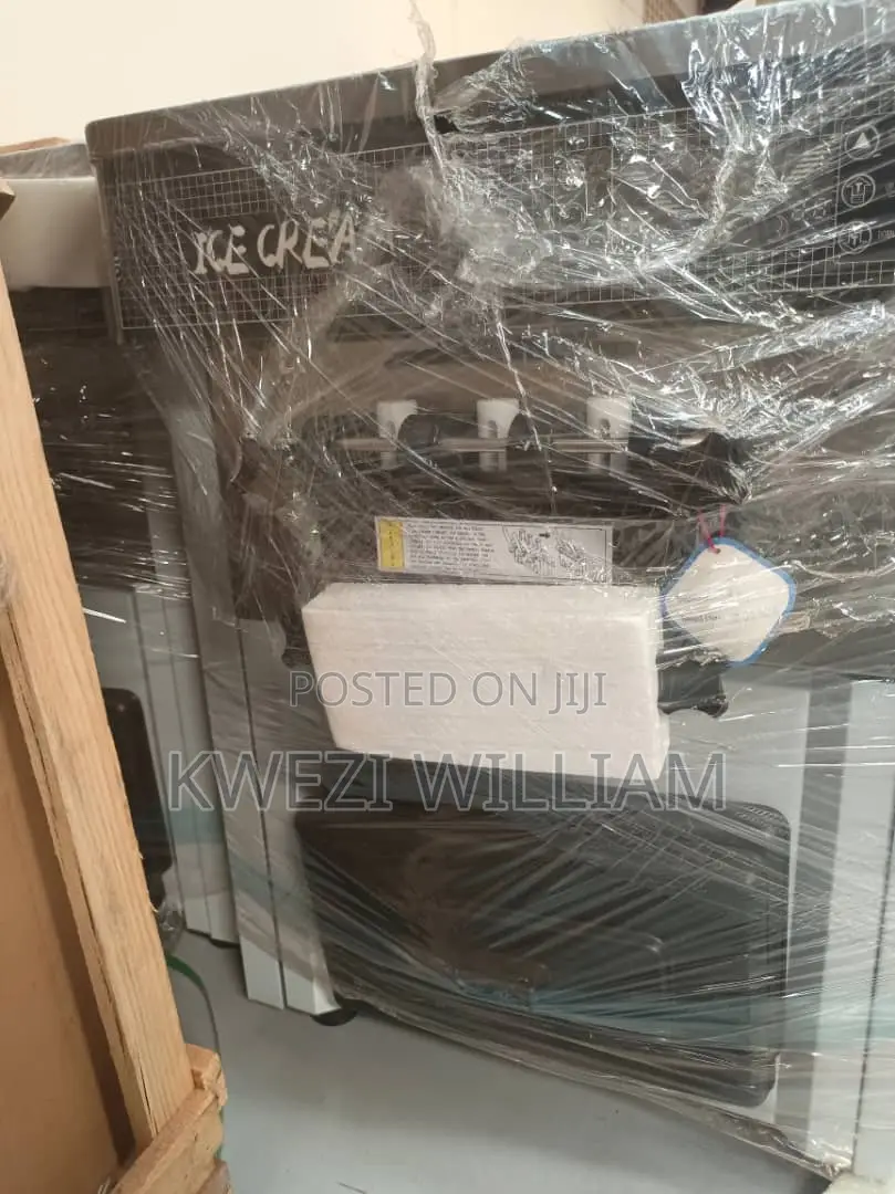 Commercial- Grade Soft Icecream Maker Machine