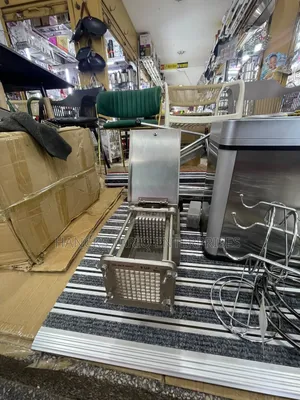 An Electric Commercial Food Preparation Machine