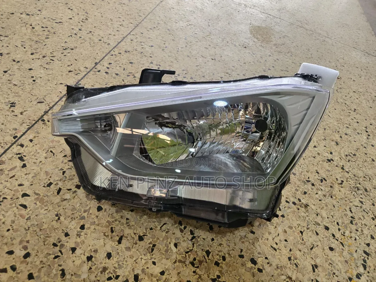 Isuzu Dmax Headlamp 2020 - 2022
