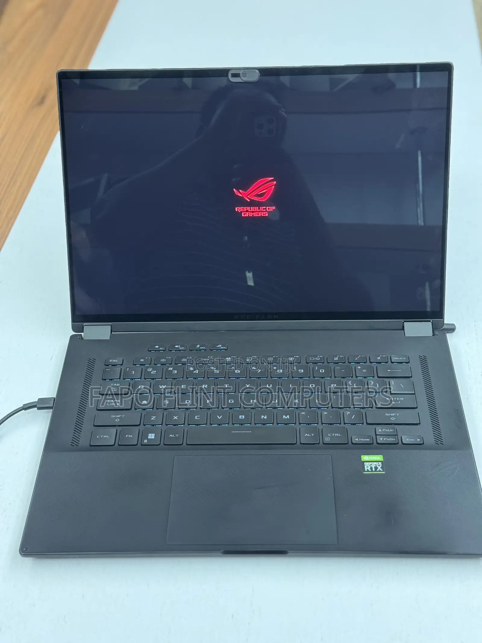 Laptop Asus ROG Flow X13 GV301R 16GB AMD Ryzen 9 SSD 512GB