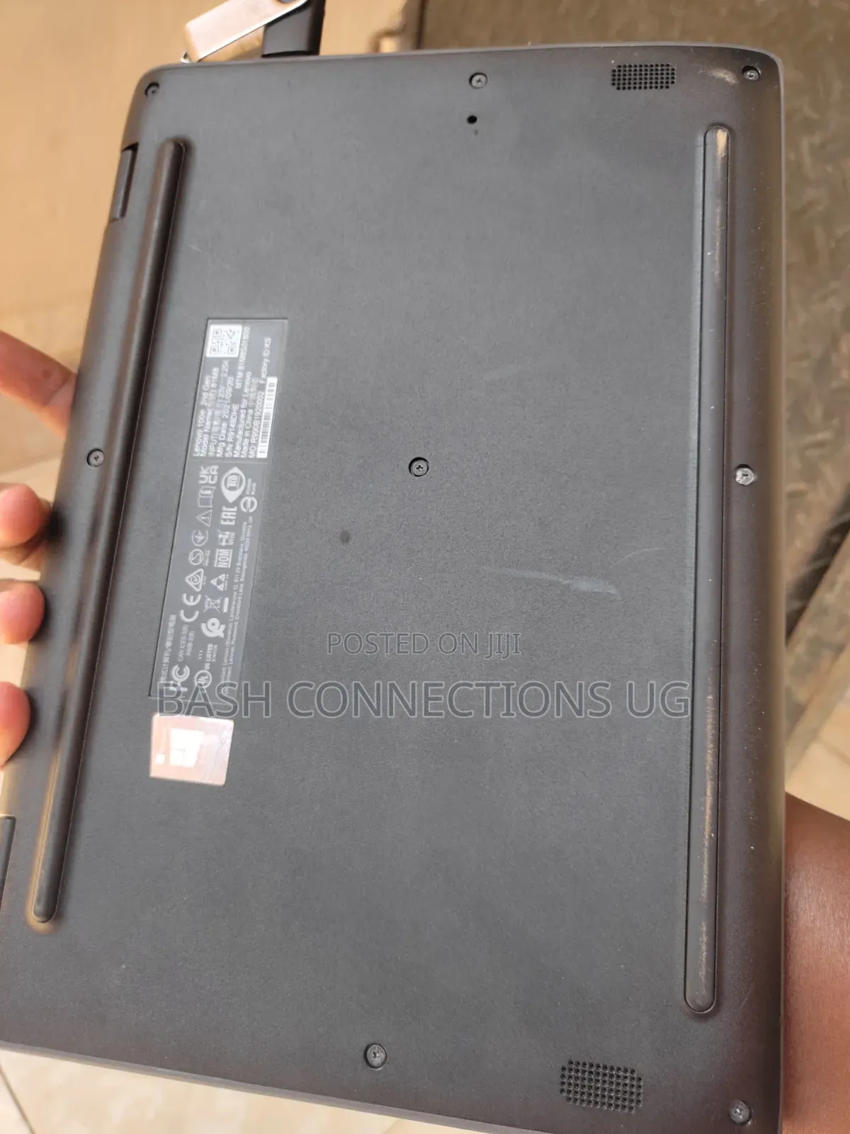 Laptop Lenovo 100e 4GB Intel Celeron SSD 60GB