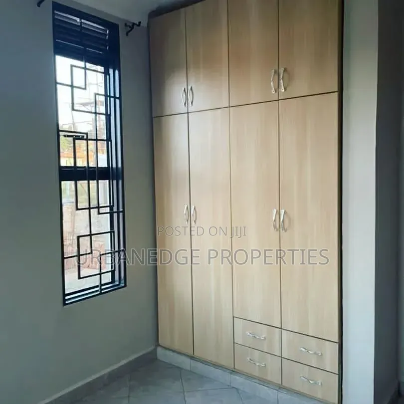 1bdrm Apartment in Muyenga, Central Division for rent