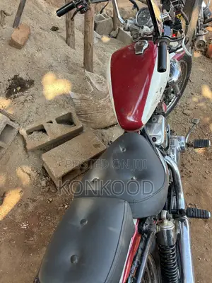 Yamaha Virago 1996 Red