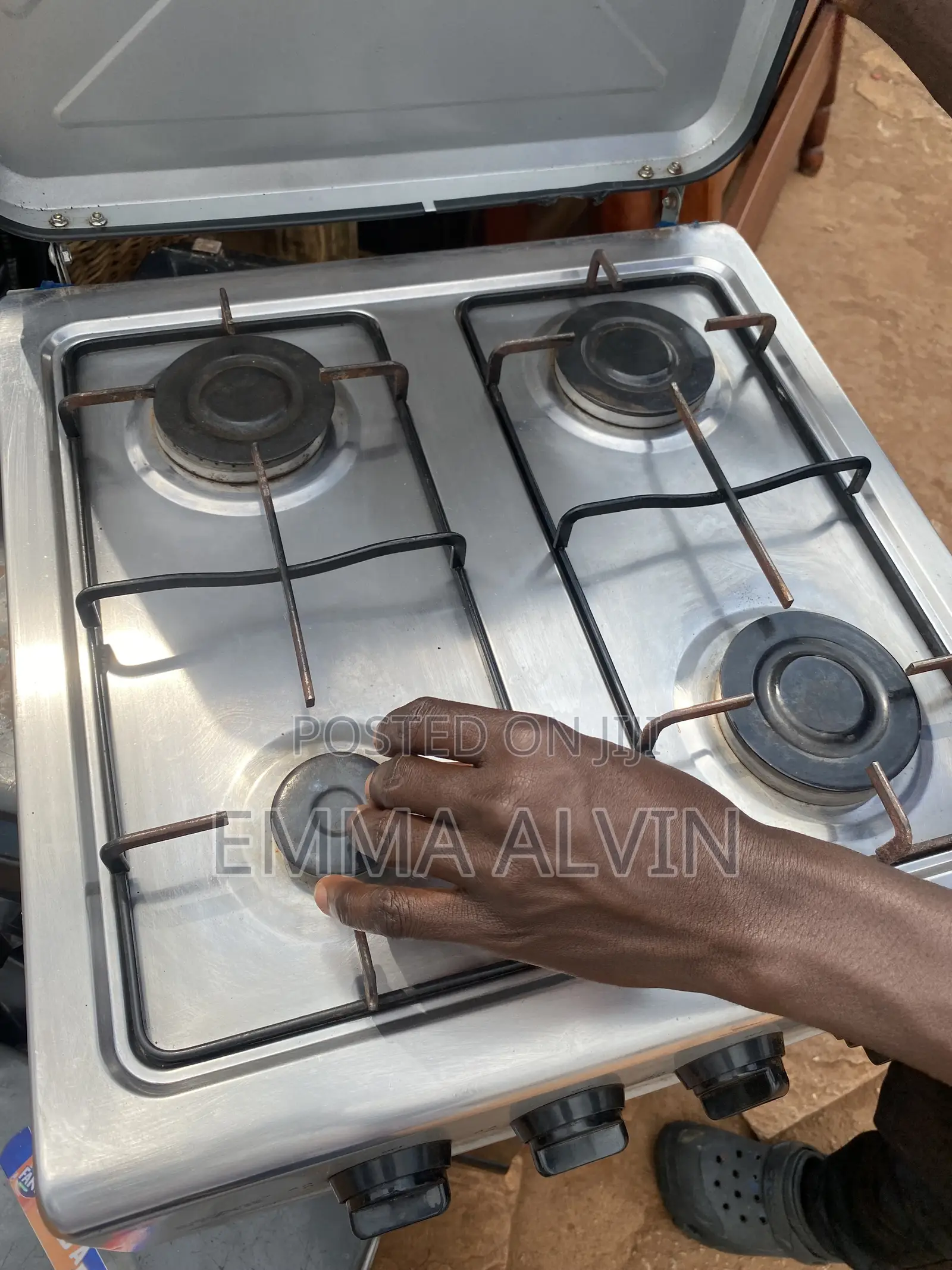 Gas Cooker Four Ovens