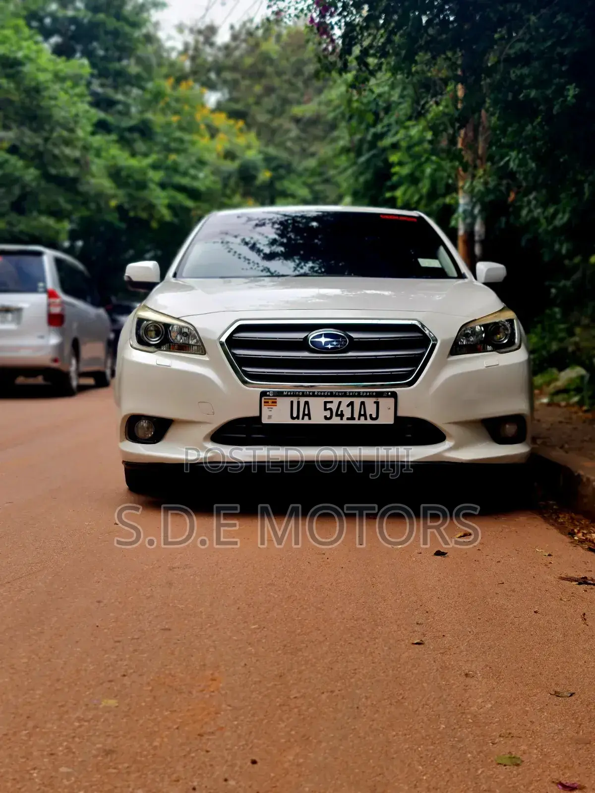 Subaru Legacy 2017 White