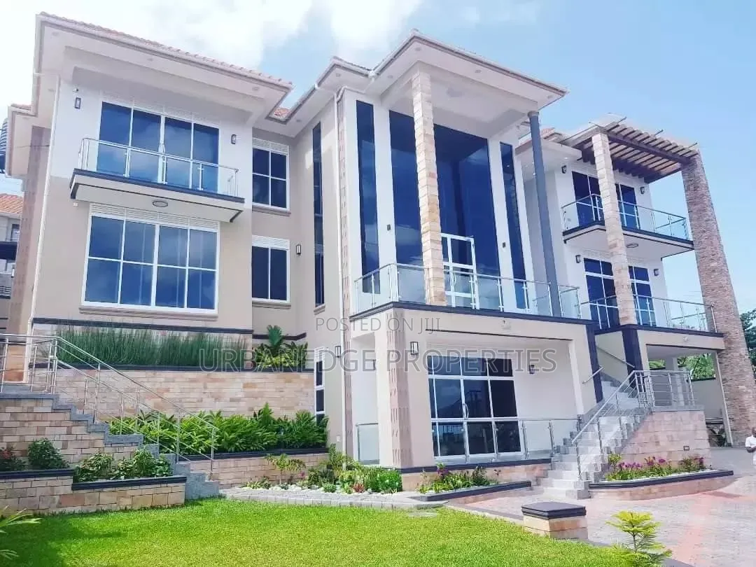 6bdrm Mansion in Lubowa, Central Division for rent