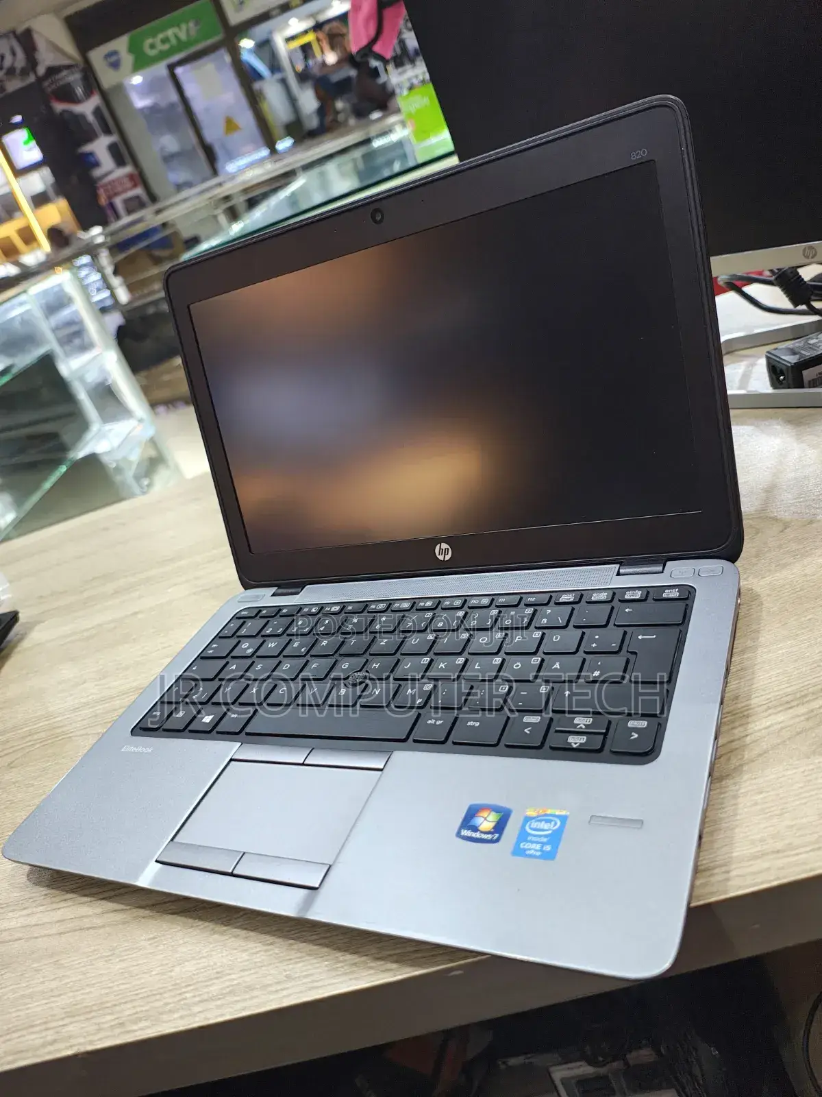 Laptop HP EliteBook 820 G1 4GB Intel Core i5 SSD 256GB