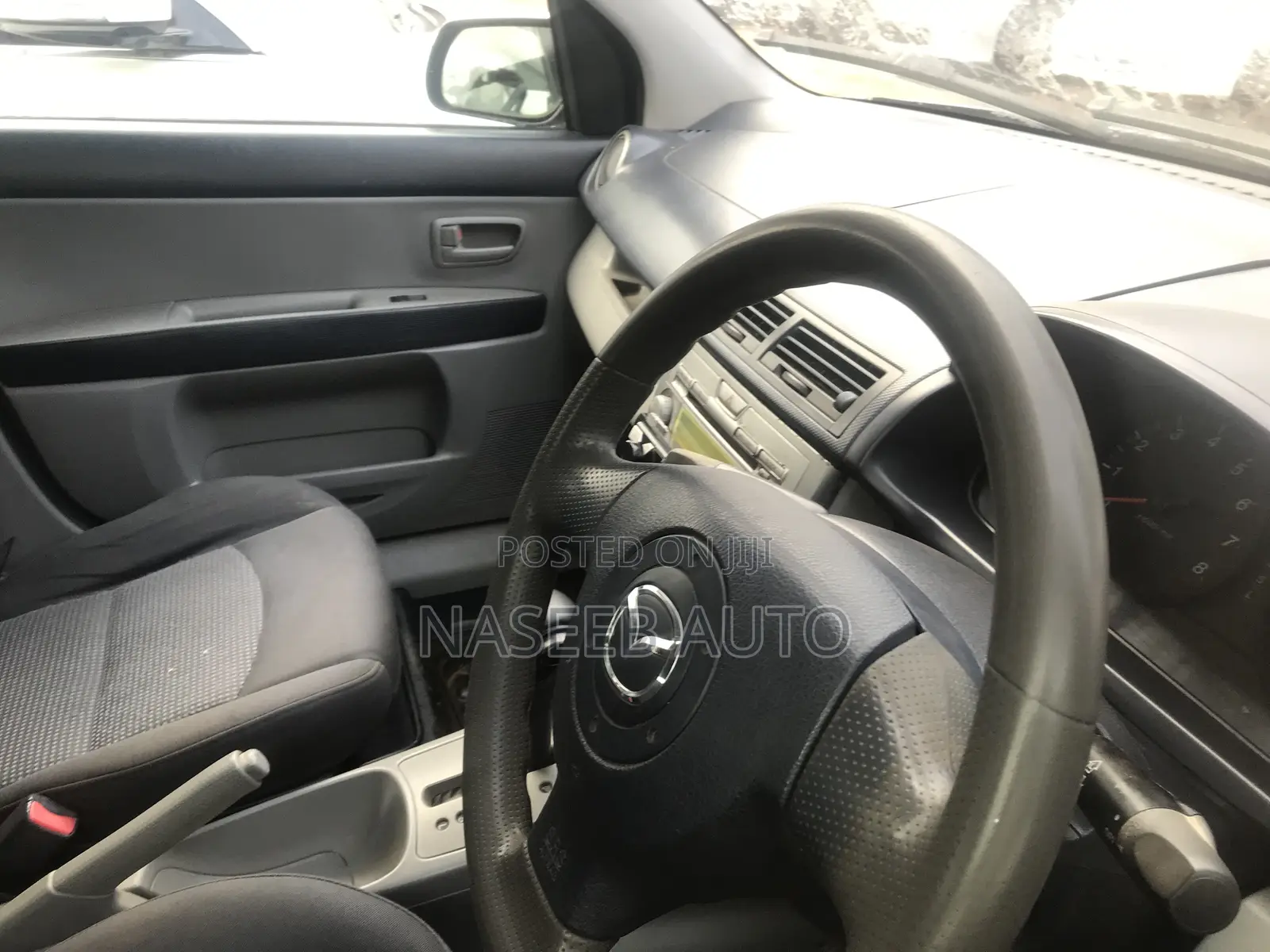 Mazda Demio 2005 Blue