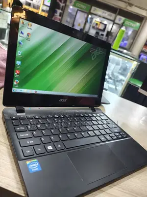 Laptop Acer TravelMate B113 4GB Intel Celeron SSD 128GB