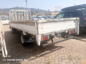 Isuzu Single Light