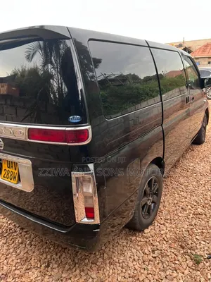Nissan Elgrand 2011 Black