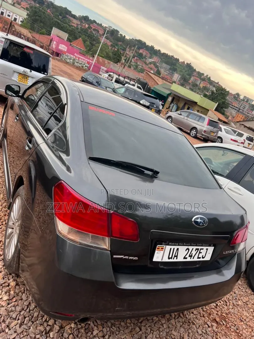 Subaru Legacy 2014 Gray