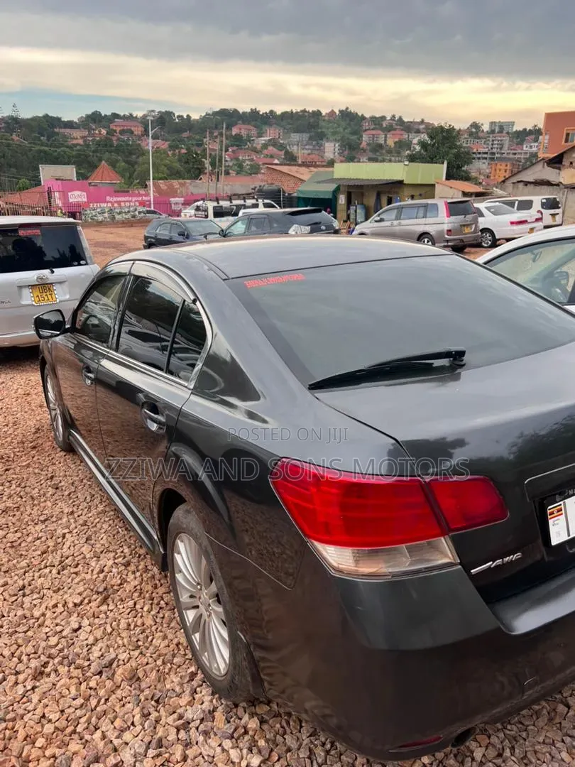 Subaru Legacy 2014 Gray